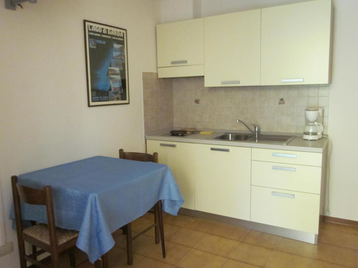 Residence Casa Maria Асенца ди Бренцоне Екстериор снимка