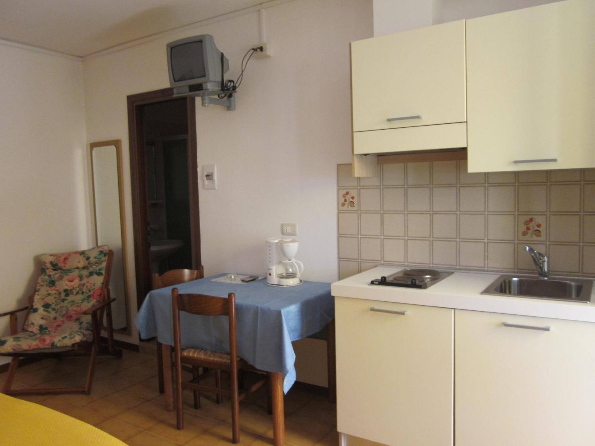Residence Casa Maria Асенца ди Бренцоне Екстериор снимка